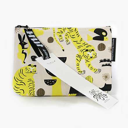[East Asian Tiger Art Exhibition] Pouch Yellow Tiger